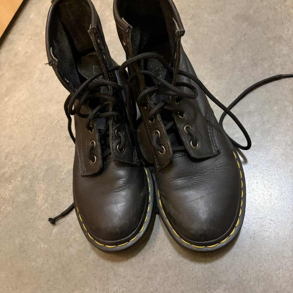 ❤️ Well Worn ❤️Dr. Martens 1460 Boots (Doc Martens)- US Women's Size 5